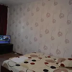 Apartment Iulia 9 *